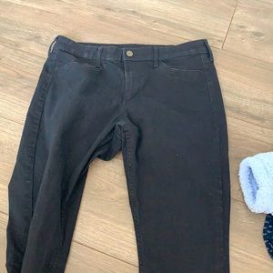 black skinny jeans